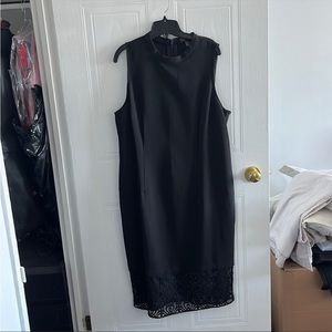 FOREVER 21 Plus - Dress with Lace detail - Black